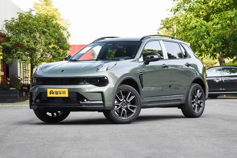 领克01焕新版VS丰田RAV4荣放，谁更适合年轻人？