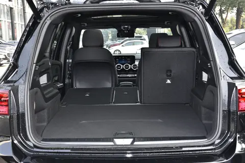 2026款奔驰GLB AMG：黑武士来了